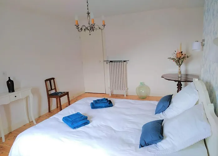 De La Chapelle, Au Coeur De La Cite Medievale Apartment *